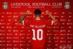 九游娱乐网站-利物浦训练开放日，窗口期防线松动引欢呼，意甲在即，身体对抗强度拉满 